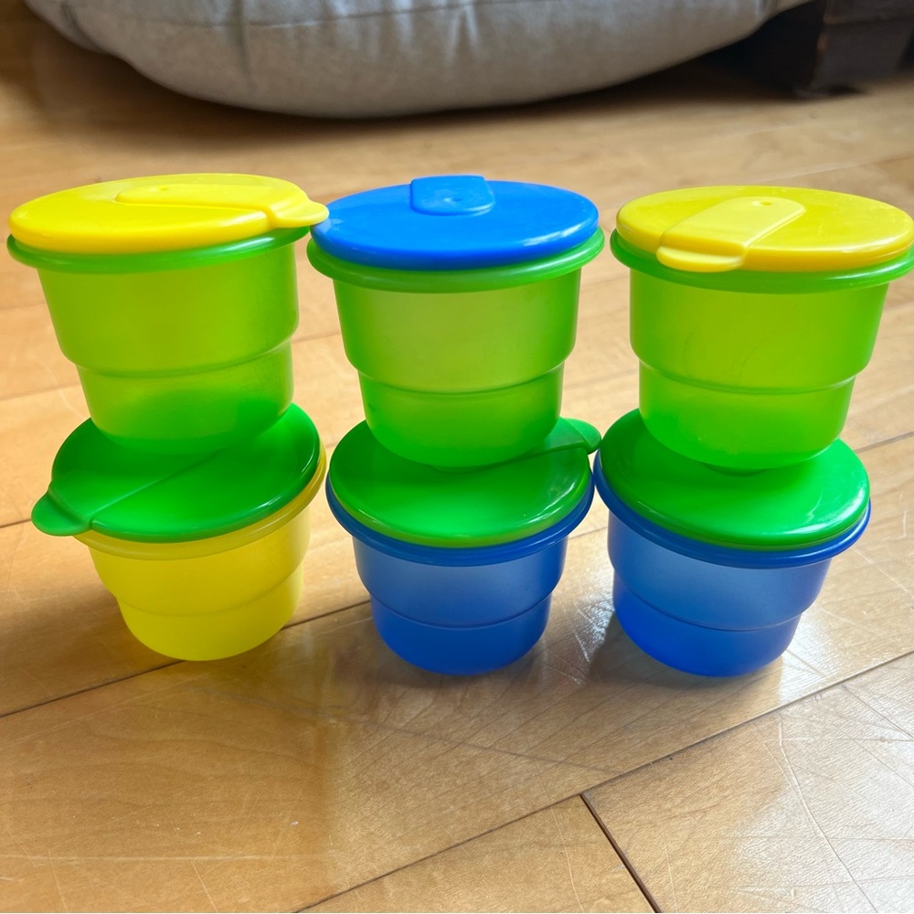 5/$30 Colorful Snack Containers for Kids